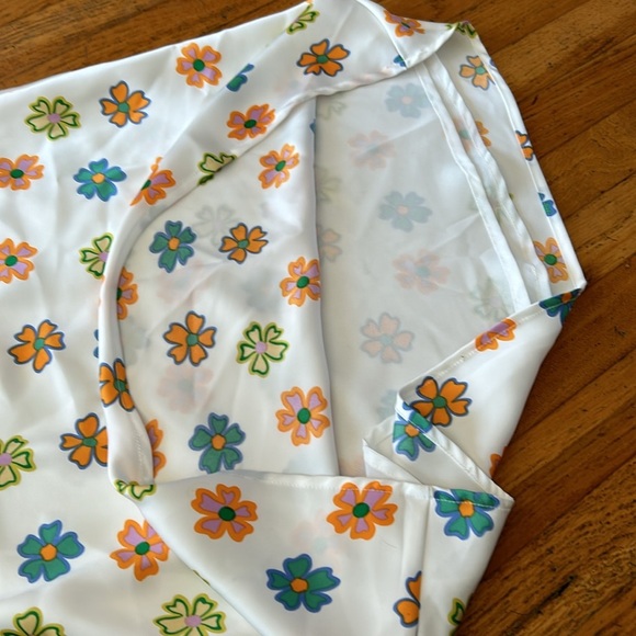 NWT Cotton On Santorini Floral Cowl Neck Mini Dress Size Small - Picture 8 of 11